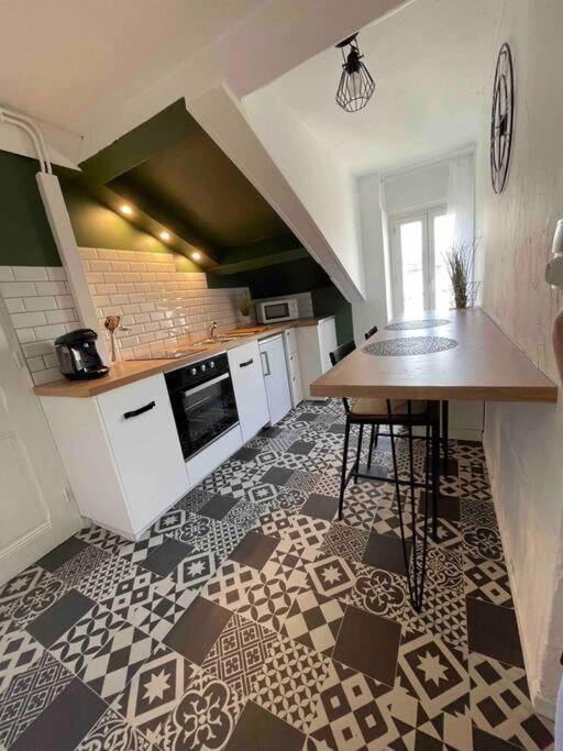 Studio Cosy, En Centre, Proche Gare, Vue Degagee Valence  Kültér fotó